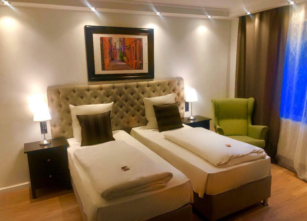 Hotel Ramor Garni Duisburg Dış mekan fotoğraf